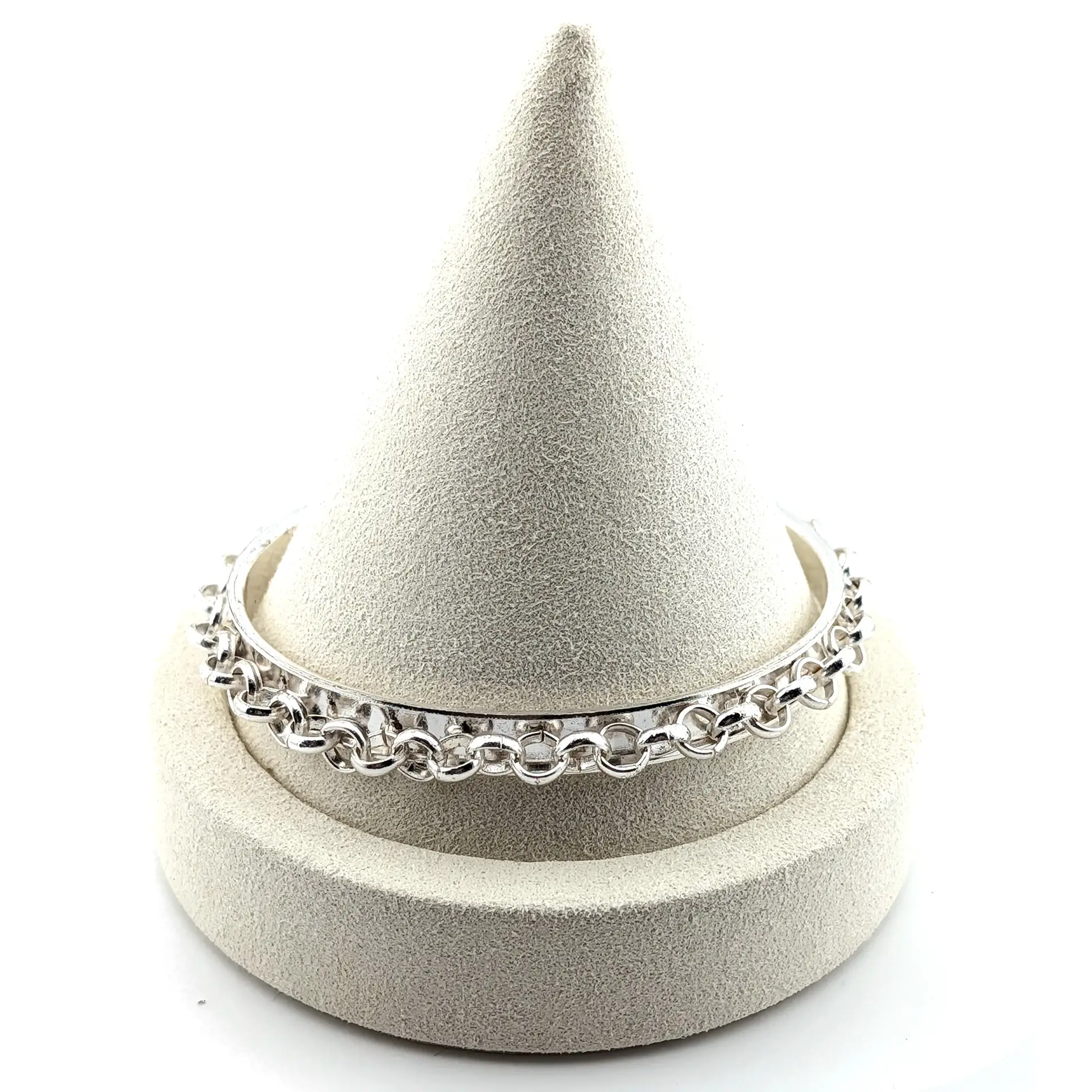 Bracelet 13